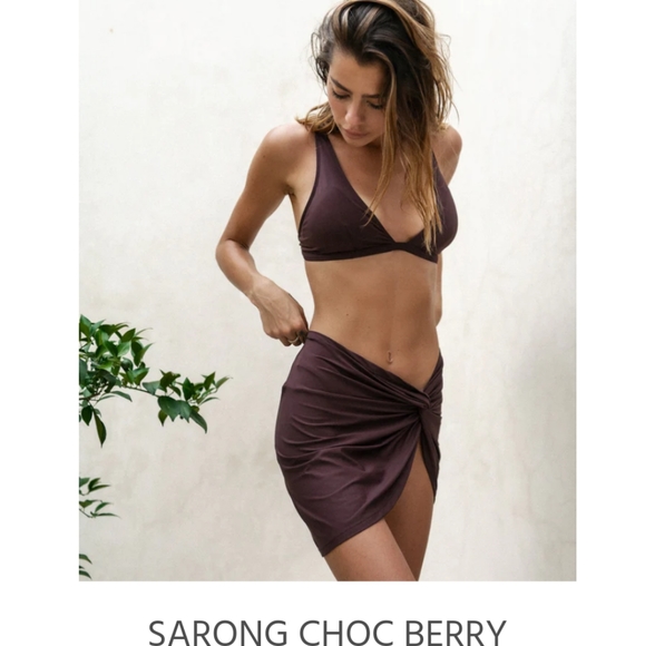 Amore+Sorvete- SARONG CHOC BERRY Swim